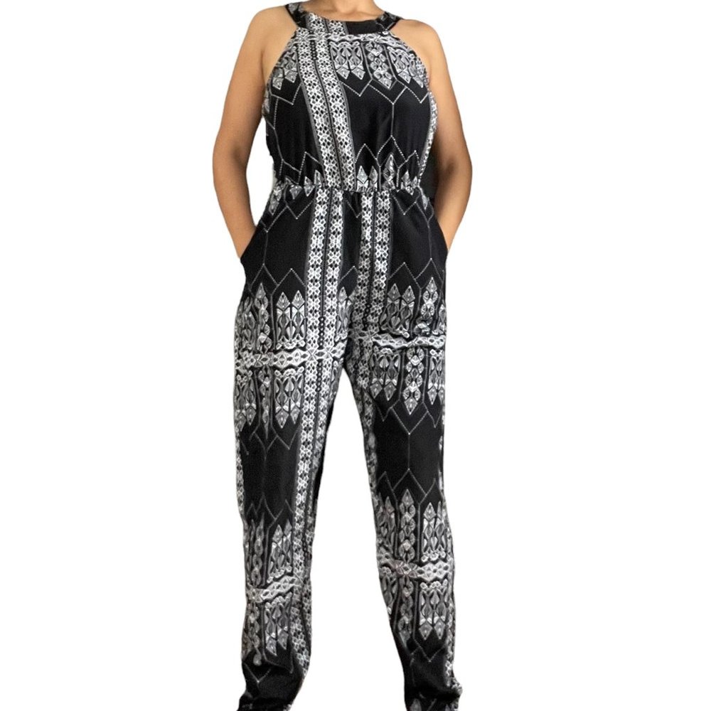 Baileyblue Womens Jumpsuit Small S Black White Halter Sleeveless - Picture 2 of 10